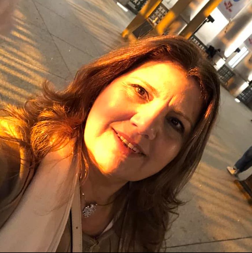 Sima, Entrepreneur — Zafeer coaching client